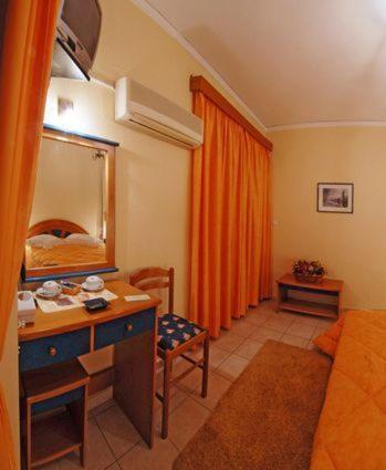 Hotel Marily Pírgos Extérieur photo
